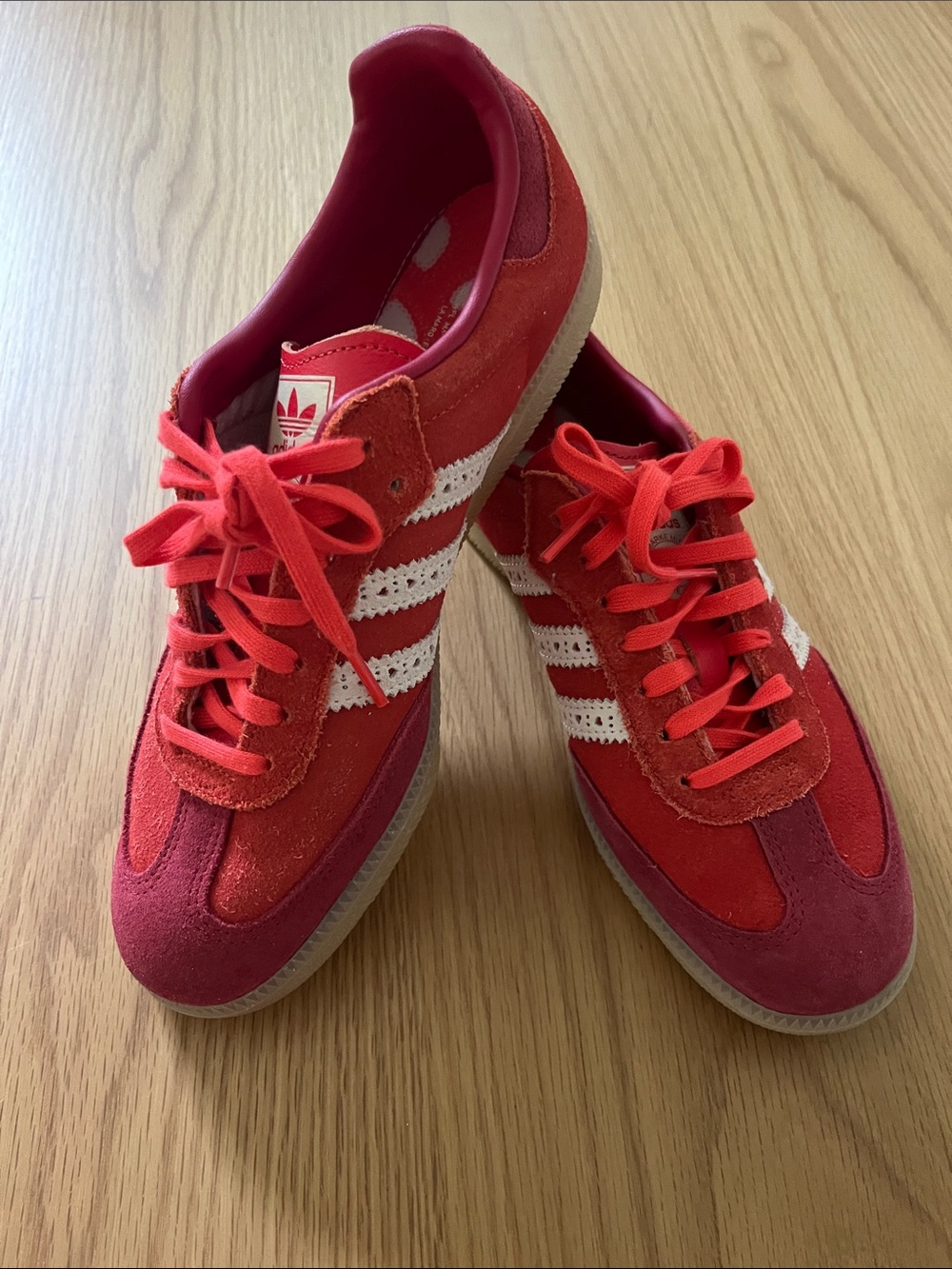 adidas youth 6.5 Red Suede Low-Top samba Sneakers